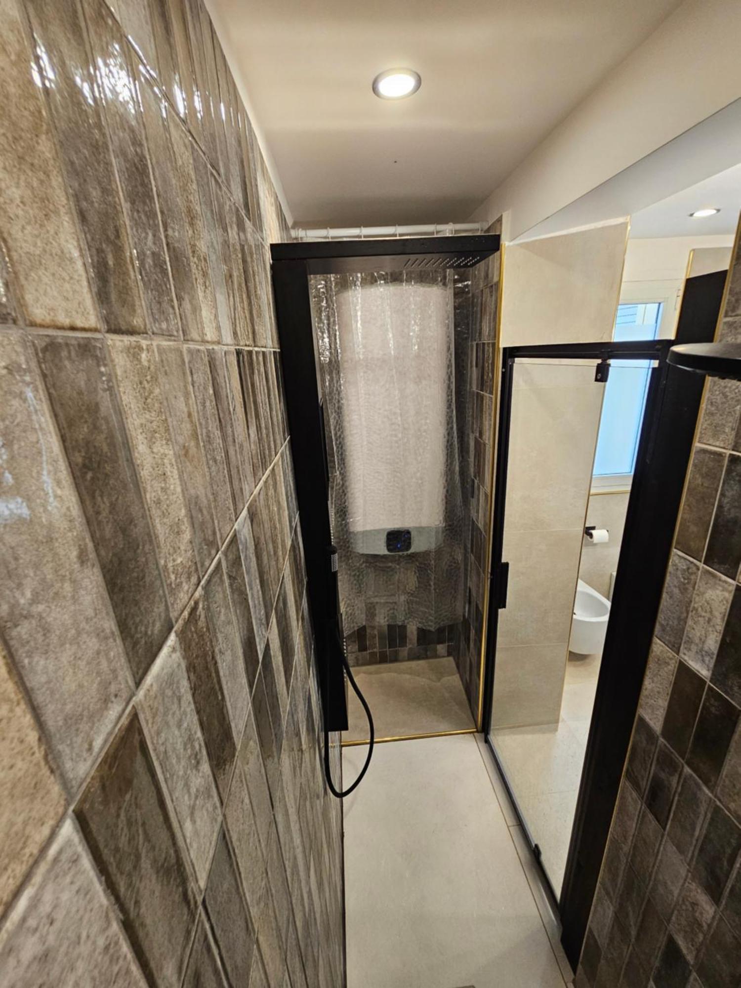 Exclusive Top Floor 2-Bedroom Flat ميلان المظهر الخارجي الصورة