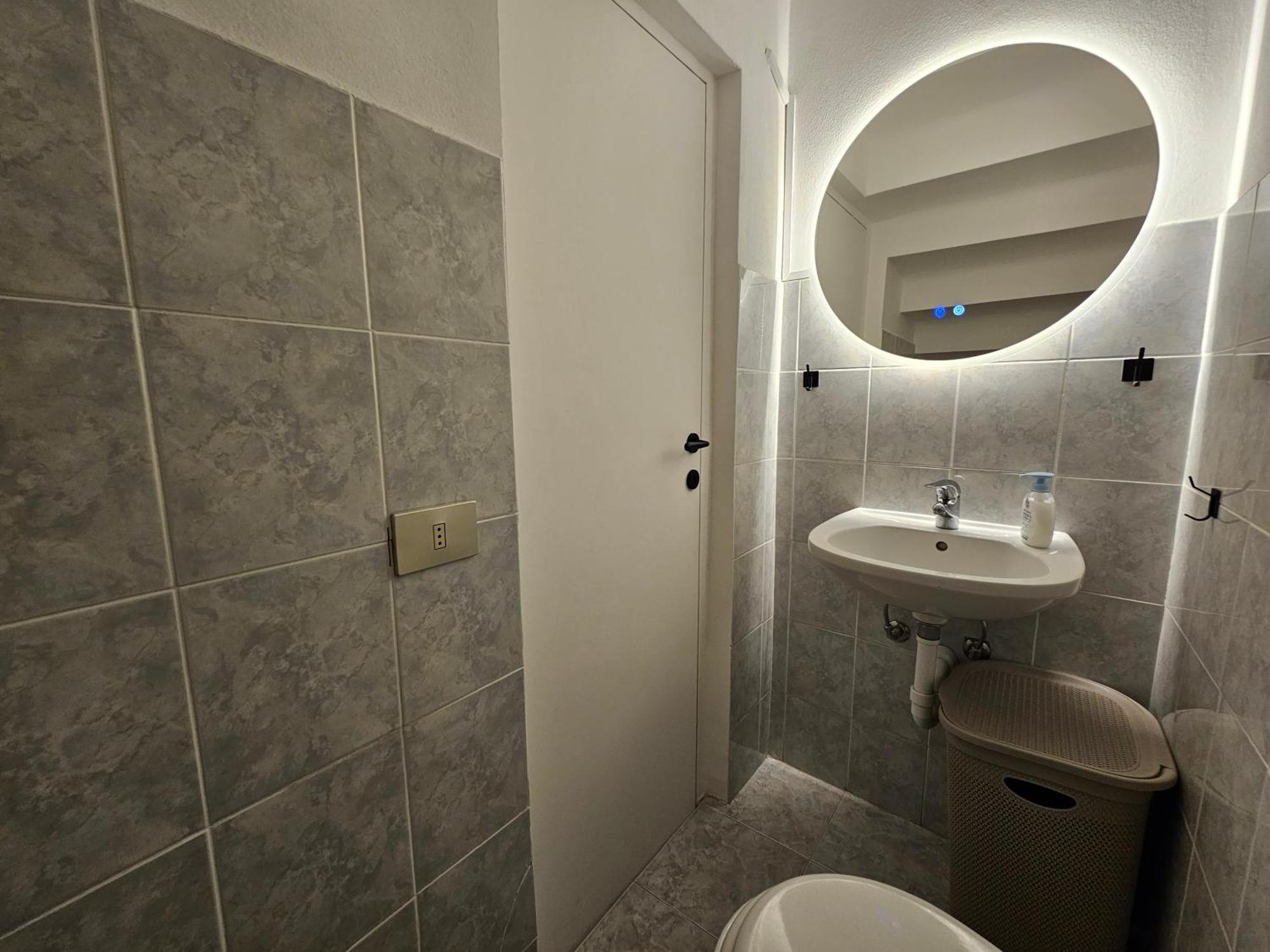 Exclusive Top Floor 2-Bedroom Flat ميلان المظهر الخارجي الصورة